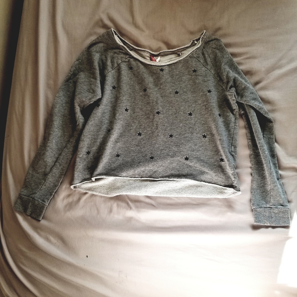H&m Grey Star Sweatshirt